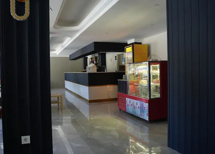 Ada Newday Hotell 3*