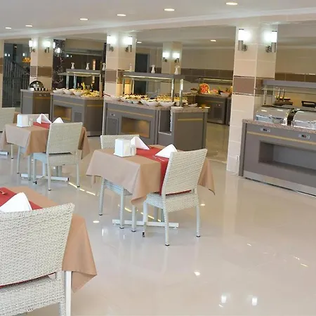 Hotel Ada Newday 3*
