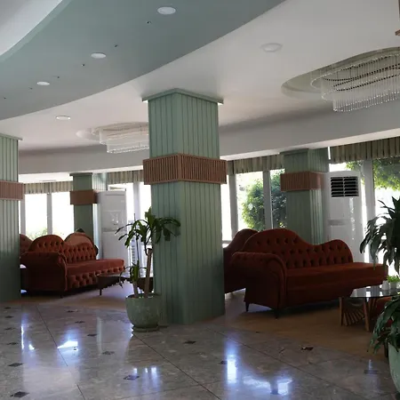 Ξενοδοχείο Ada Newday 3*